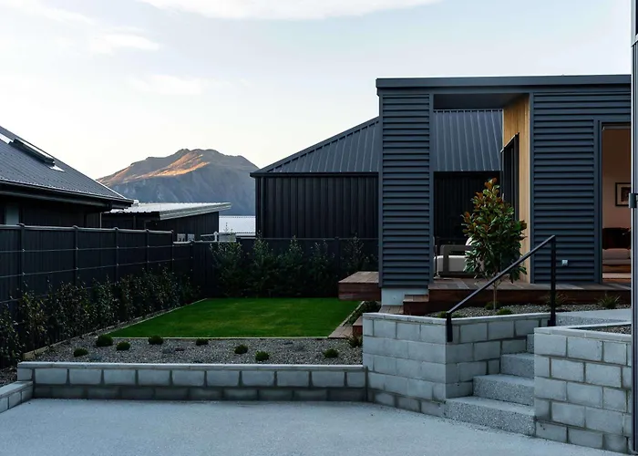 Eliza's Escape With Mountain Views Wanaka