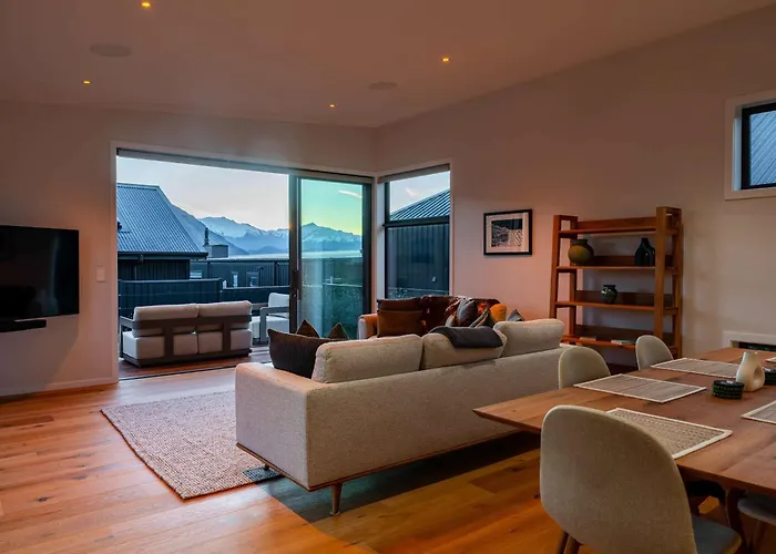 Eliza's Escape With Mountain Views Wanaka